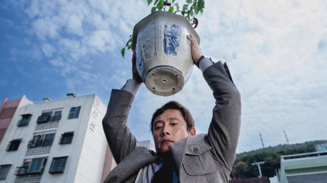 어쩔수가없다 확장판 차이 뭐가 추가됐나?|19분 추가장면·157분·넷플릭스·tvN 방송시간