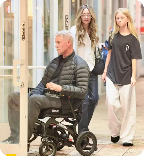The &ldquo;Euphoria&rdquo; actor was pictured heading to Sushi Park with wife Rebecca Gayheart and daughter Georgia on Thursday.
