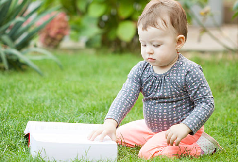 9개월 아기발달과 머리 좋아지는 방법