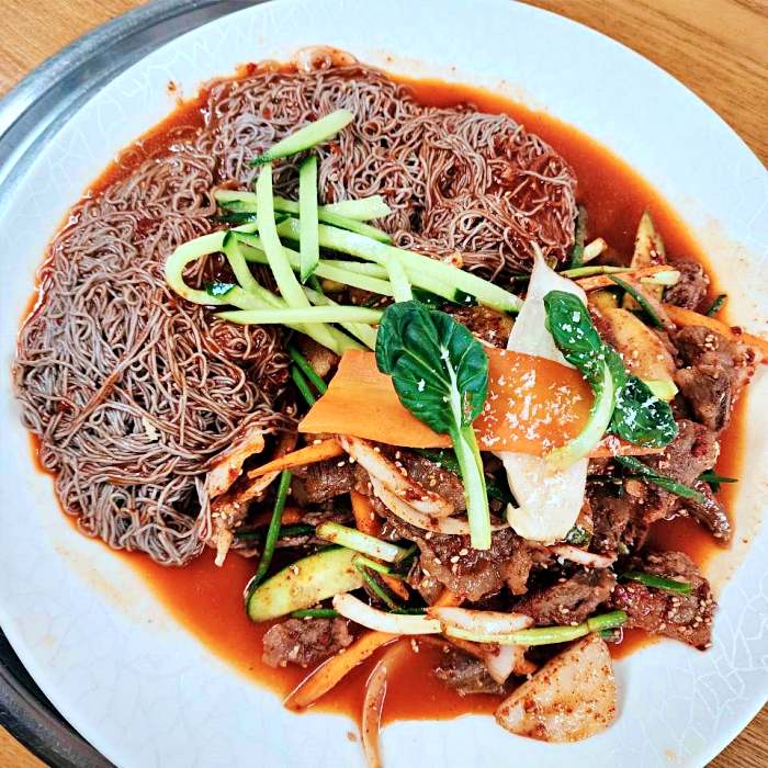 나혼산, 나혼자 산다 목포 산낙지 한 마리 통째, 매콤한 소갈비 비빔 냉면 맛집