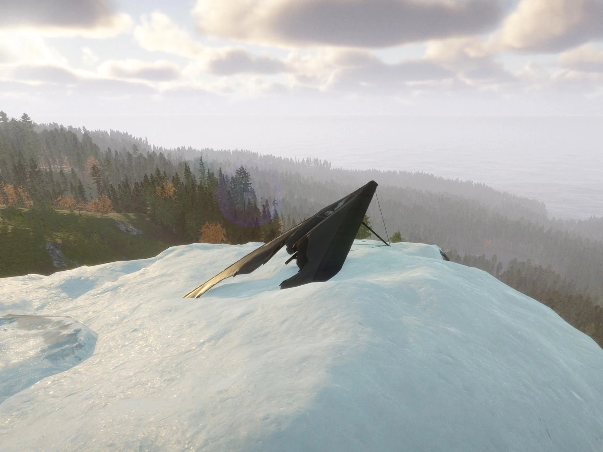 행글라이더가 언덕 위에 놓인 모습