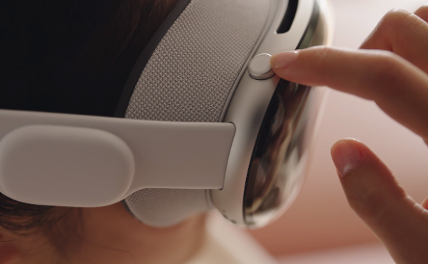 애플 비전프로 MR헤드셋 사진 이미지입니다.