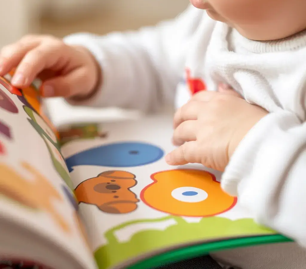 시기별 아기 그림책 아기에게 맞는 그림책 아기 책 읽어주기 방법 아기 발달 단계별 그림책 아기 언어 발달 그림책 그림책 읽어주는 방법 아기 책 추천 아기에게 좋은 그림책 아기 발달에 좋은 책 아기 그림책 선택