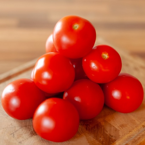방울토마토 한 바구니
