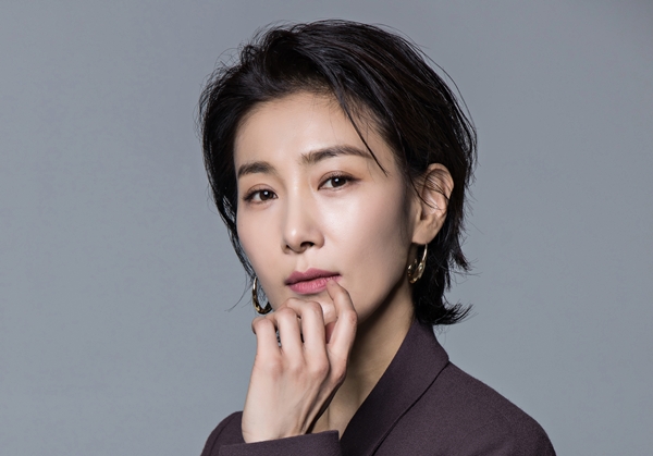 김서형썸네일