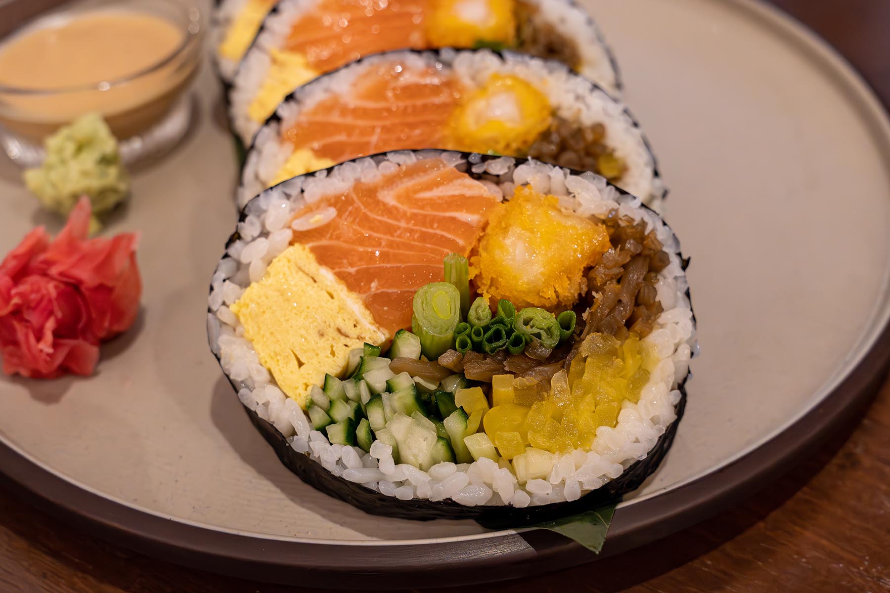 물금 고산수식 연어 후토마끼