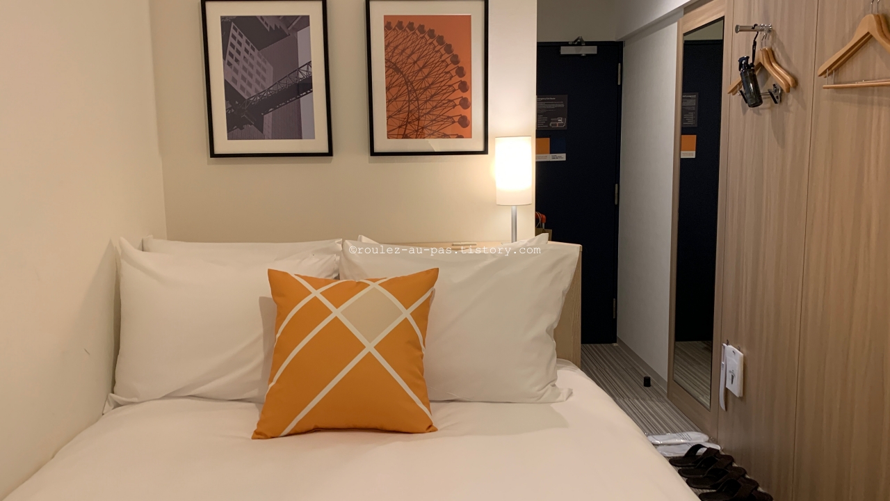 JAPAN-HOTEL-FOUR POINTS FLEX-SHIN OSAKA-BEDROOM