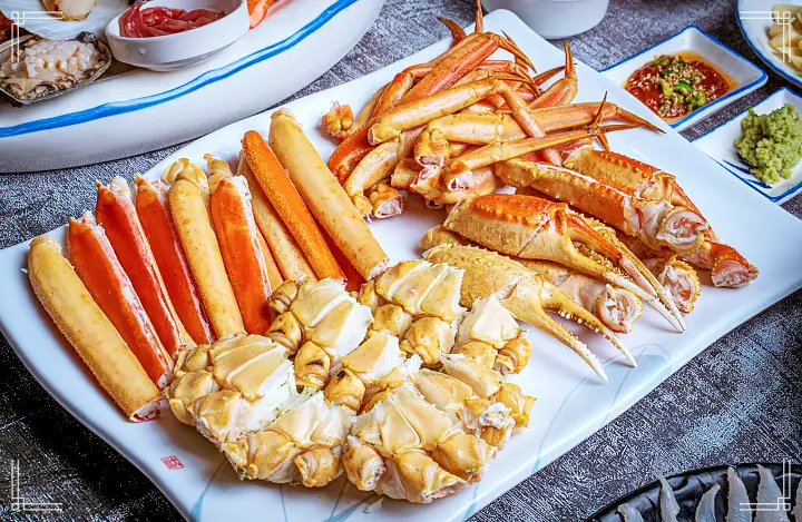 영덕 대게 홍게 활어회 문어숙회 물회 해상공원 옆 오션 바다 뷰 횟집 영덕 강구 맛집