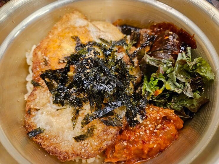 명성고깃집, 팔도비빔면