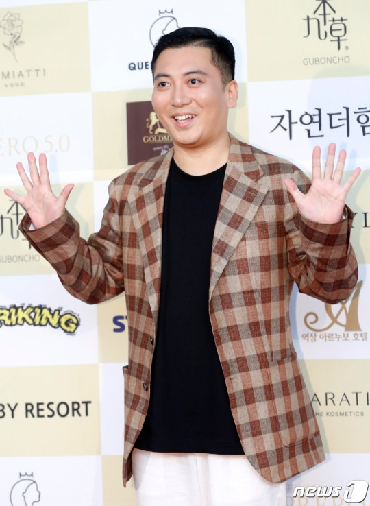 박명훈 배우 데뷔