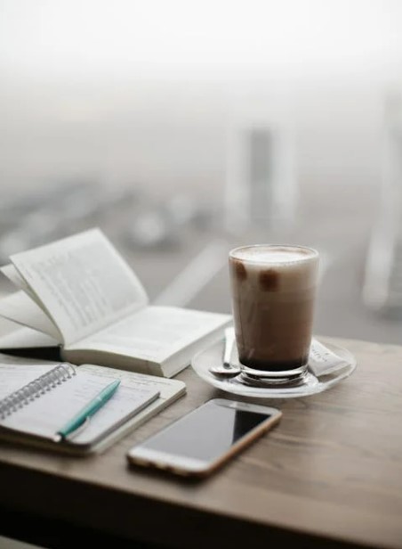 스타벅스&amp;#44; 한국&middot;일본에 첫 키오스크 도입&hellip;소통보다 효율 선택한 이유는