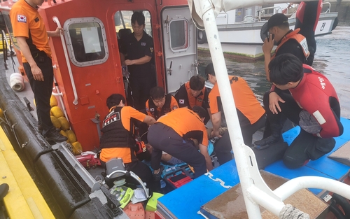 패스트푸드 배달원, 매장 안에서 숨진 채 발견