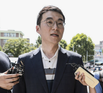 김남국 디지털소통비서관 사의 김남국 프로필 문진석 코인