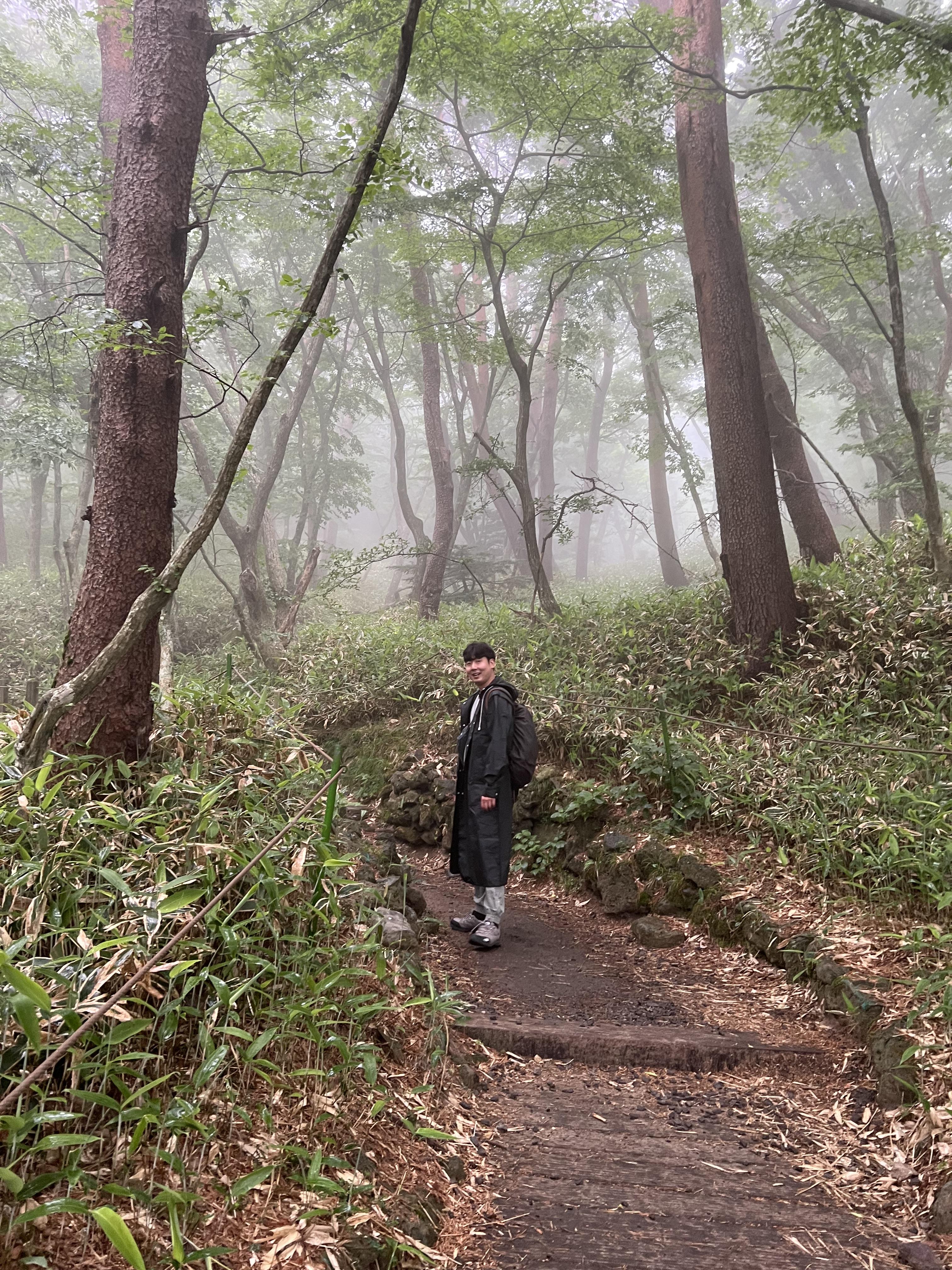 비-오는-한라산
