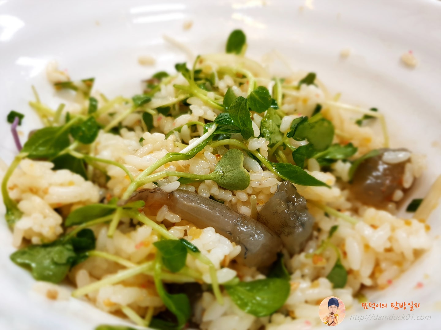 버터간장새우비빔밥-완성-담덕이의탐방일지