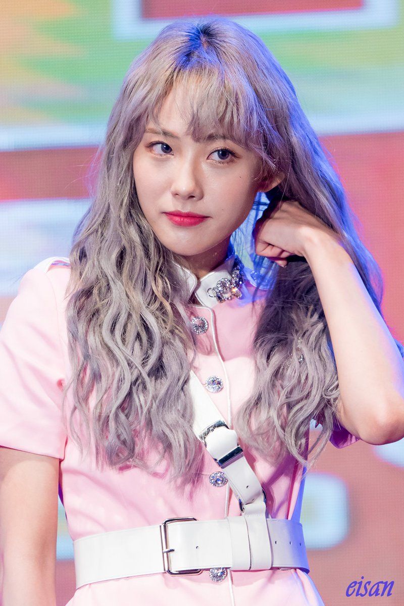 우주소녀 루다 인스타그램 사진 몸매