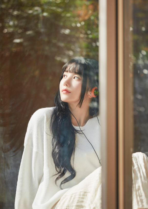 권은비 새 디지털 싱글 &#39;라이크 헤븐(Like Heaven)&#39; 티저 [사진=울림엔터테인먼트]