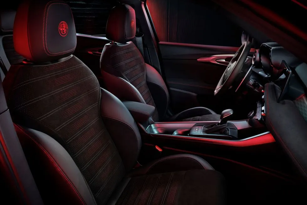 알파로메오 토날레 시트