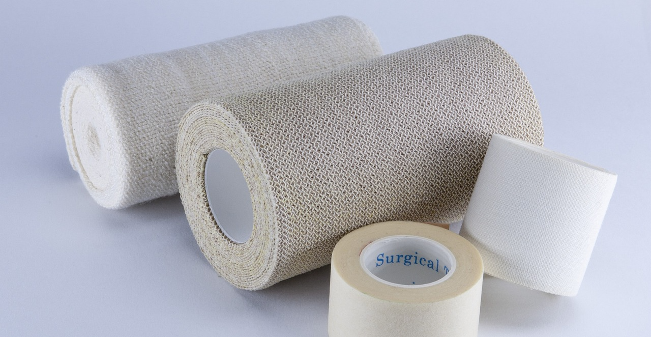 압박붕대와 밴드