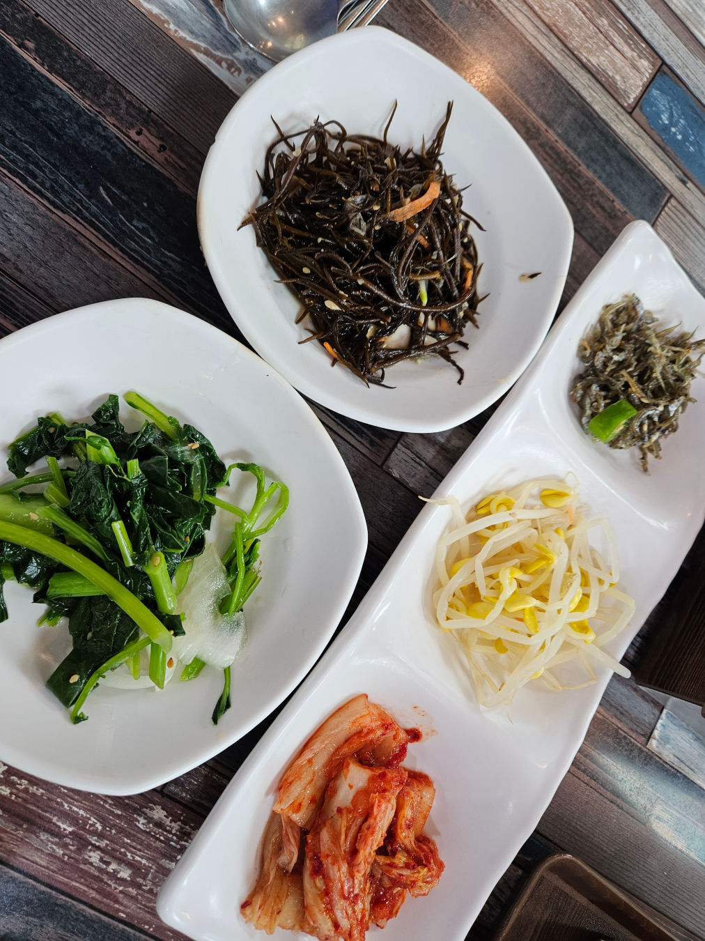 모슬포 부두식당 밑반찬