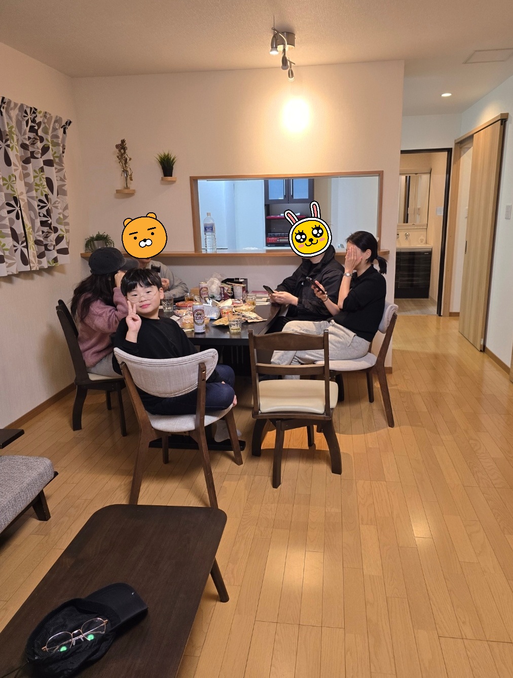 오사카 에어비엔비 주택 2층 거실 이미지