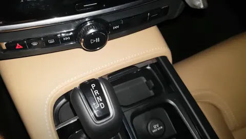 중립주차 가능한 볼보