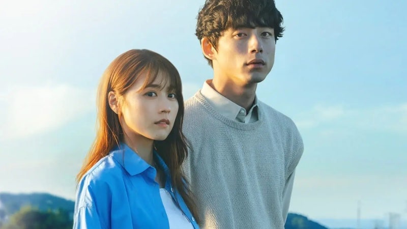 이별 그 뒤에도 영화 속 두 주인공이 다시 마주 선 감정의 순간 장면