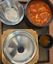 생방송투데이 막퍼주는집 솥밥 매콤찜닭 정식 8천원