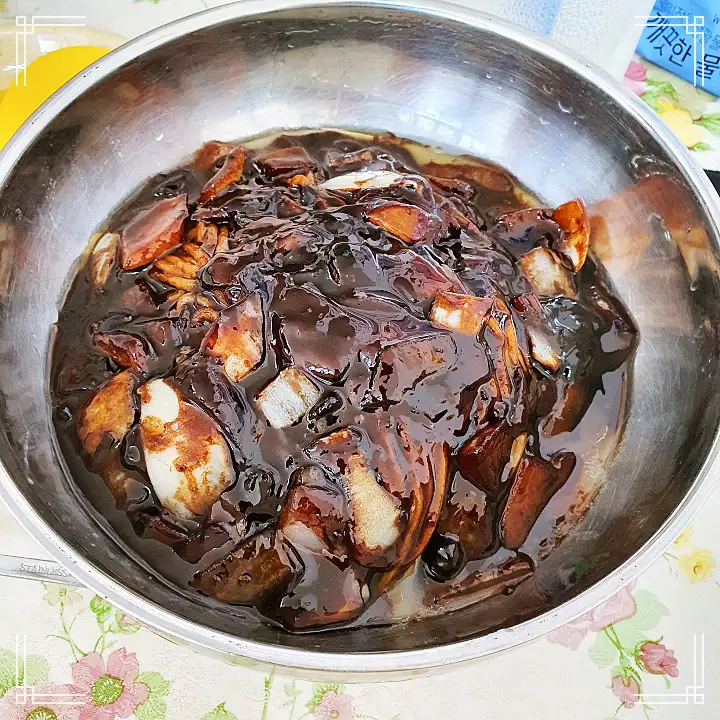 백반기행 40년 전통 달인 노포 중국집 문희경 편 비빔 짬뽕 탕수육 울진 맛집 소개