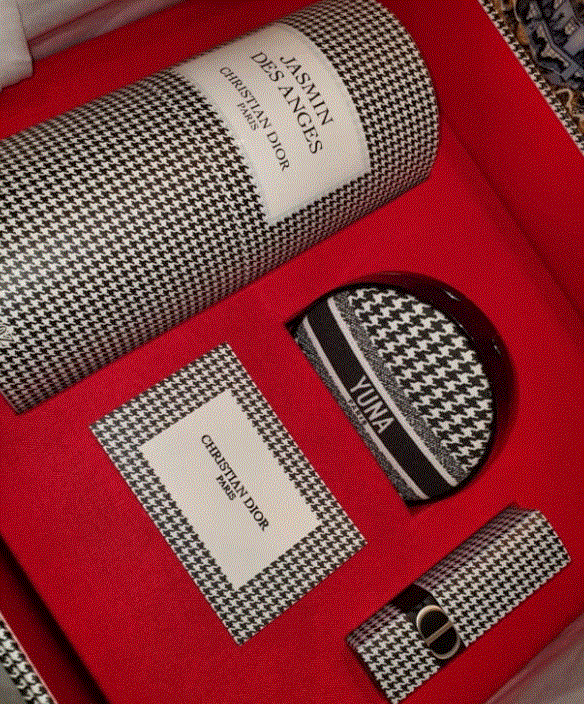 김연아-디올-한정판선물