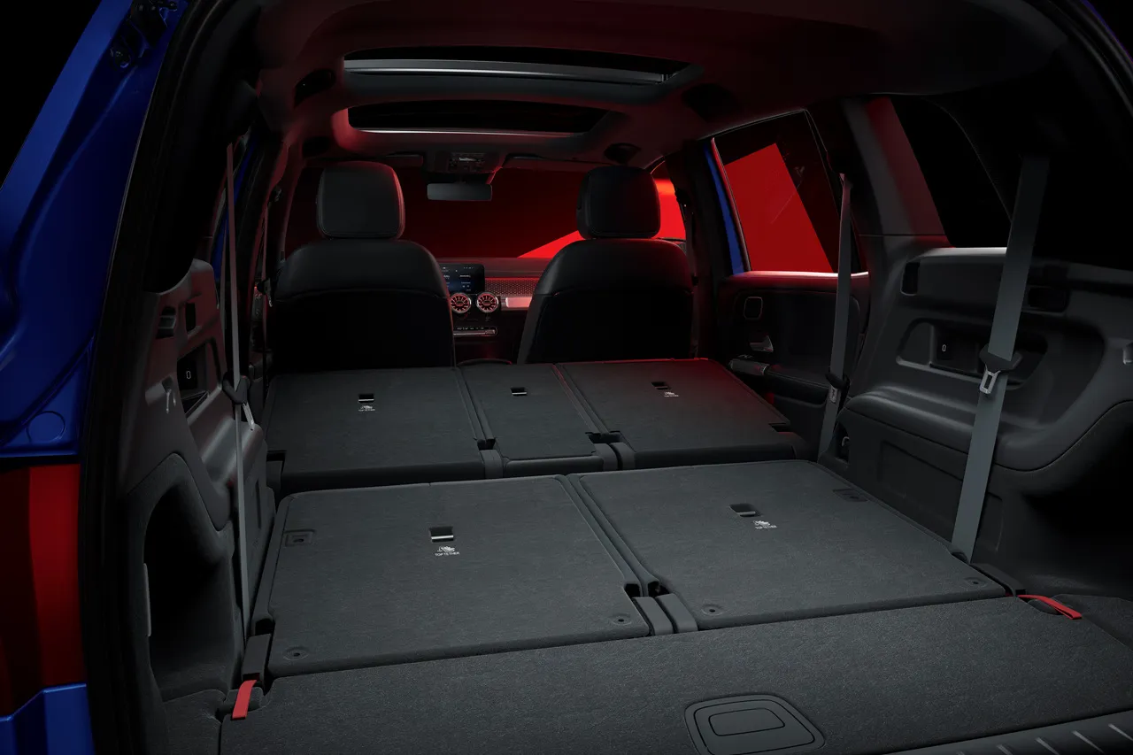 벤츠 AMG GLB 이미지