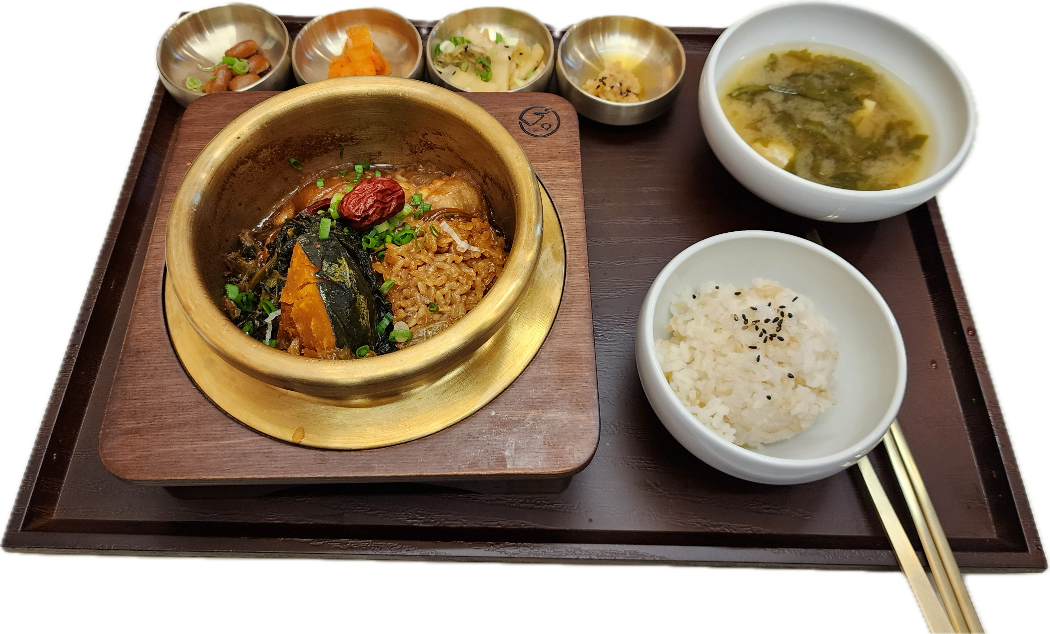 대기 중에도 설레는 찜닭 냄새