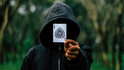 자신과의 게임을 위해 스스로를 속이자.