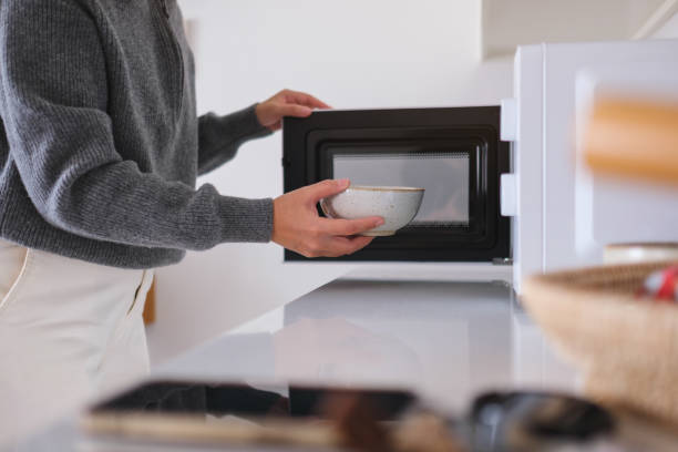 전자레인지 완벽 관리법 ❘ 세균 없는 깔끔한 주방 만들기