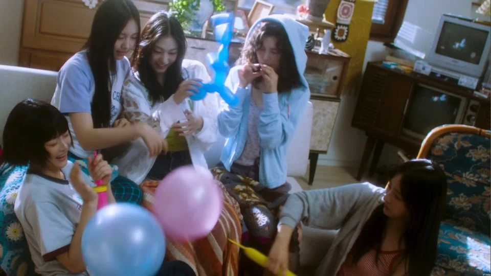 뉴진스-Bubble-gum-가사-및-해석