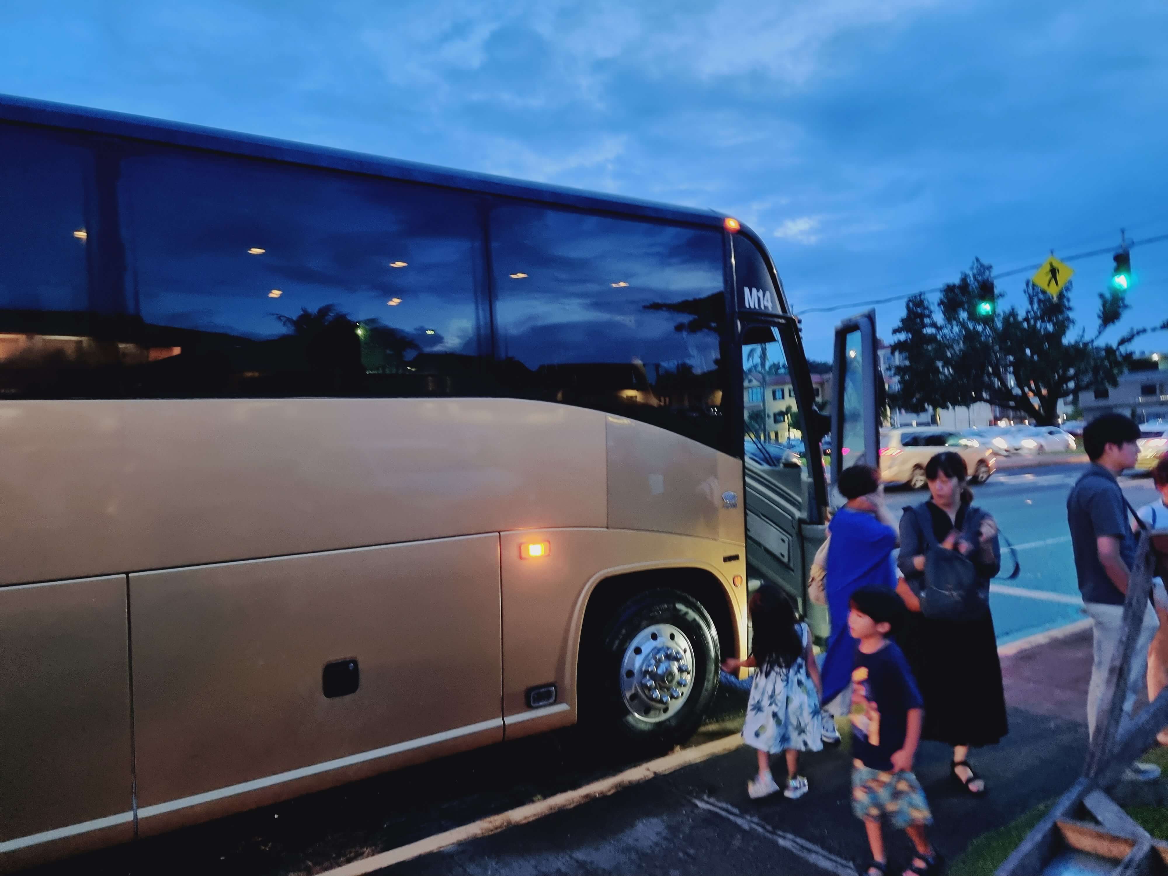 괌투어 매주 수요일 괌에서 열리는 차모로야시장 CHAMORRO