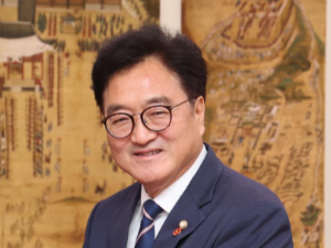 우원식 국회의원 프로필 나이 고향 가족 아내 학력 정치 경력 지역구