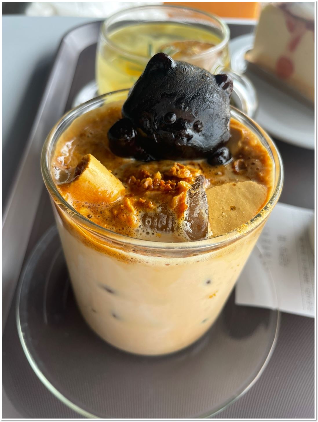 라떼-에스프레소얼음-곰돌이모양