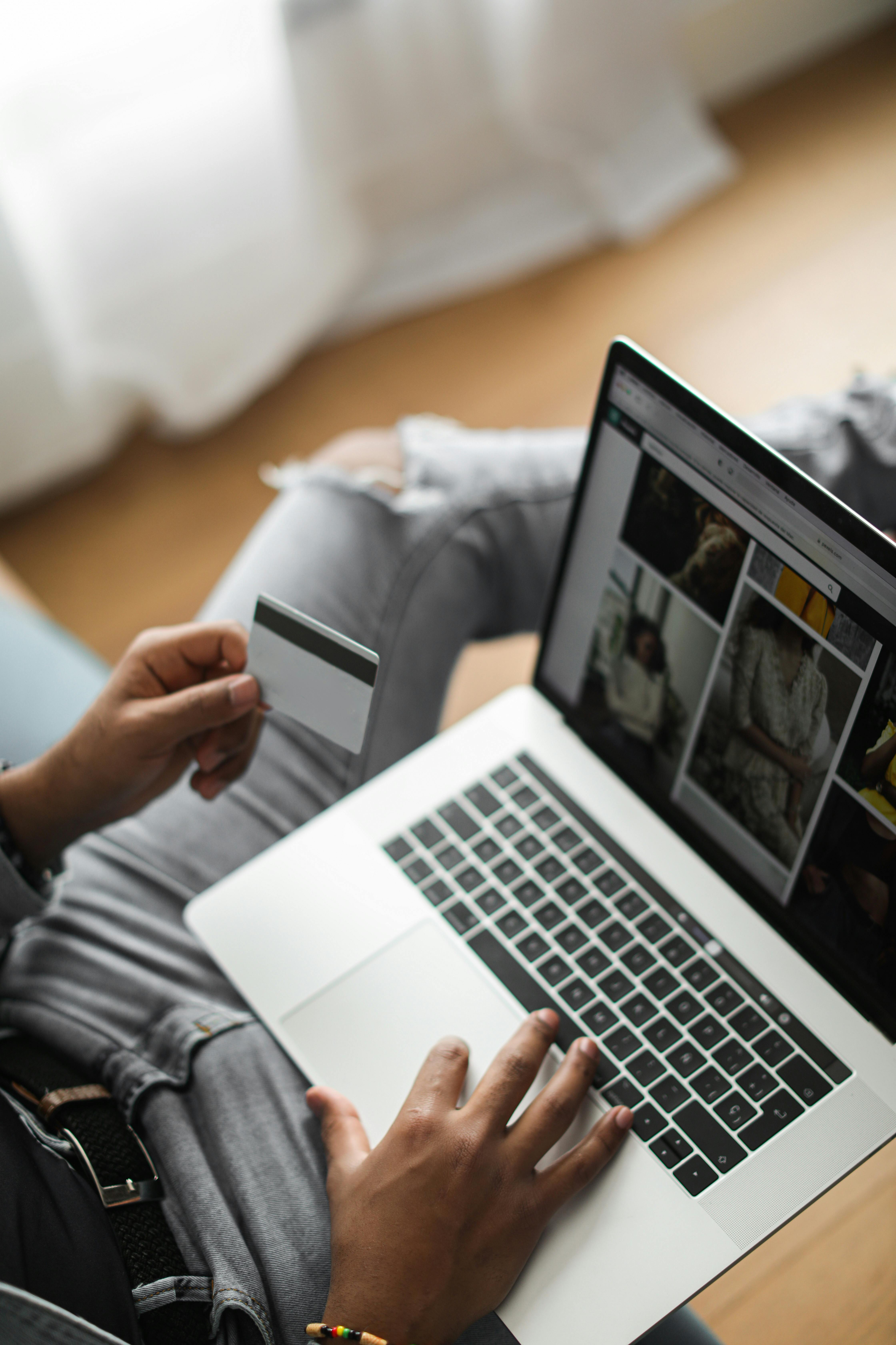 한국의 쇼핑몰 라이브 방송