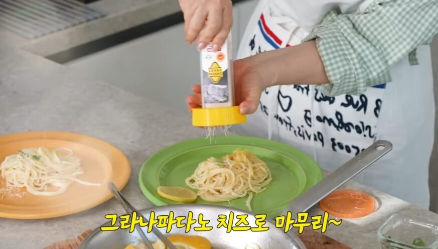 최화정 프라이팬, 치즈, 데미글라스 소스, 파스타면