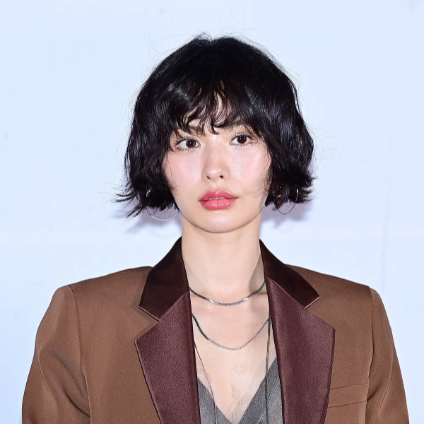 나나 단발 변신
