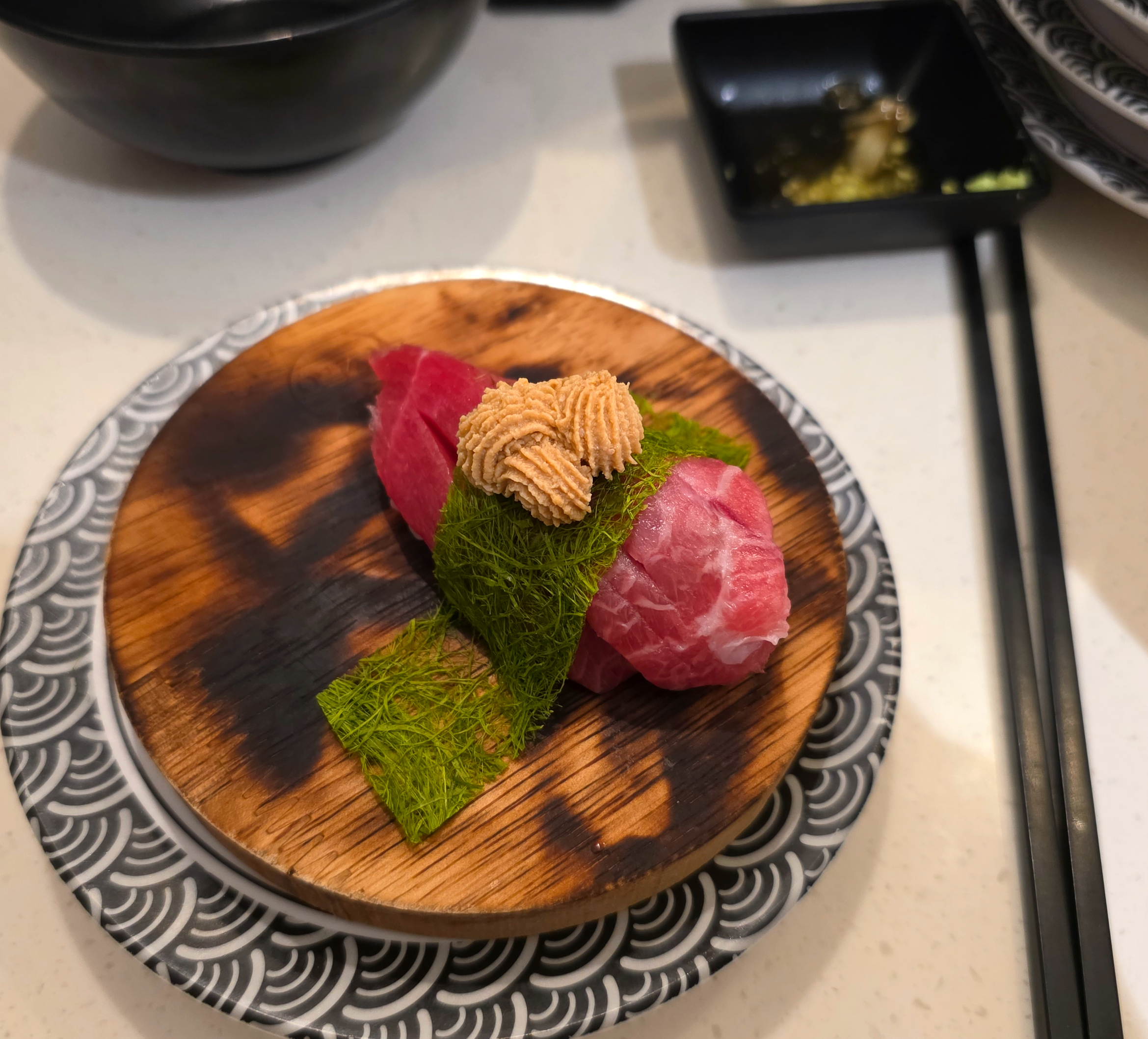 압구정회전초밥음뜸스시