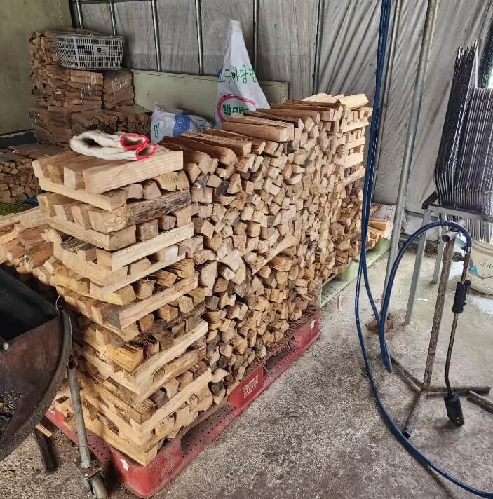 생방송투데이 외국인의 밥상 양주 광적면 오리 장작구이 맛집 먹골농장