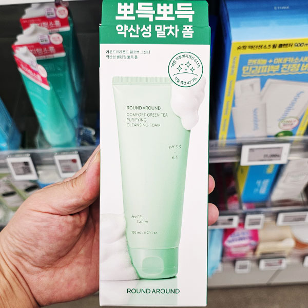 라운드어라운드 컴포트 그린티 약산성 클렌징 뽀득 폼