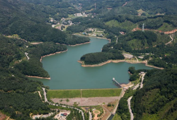 마장호수 출렁다리