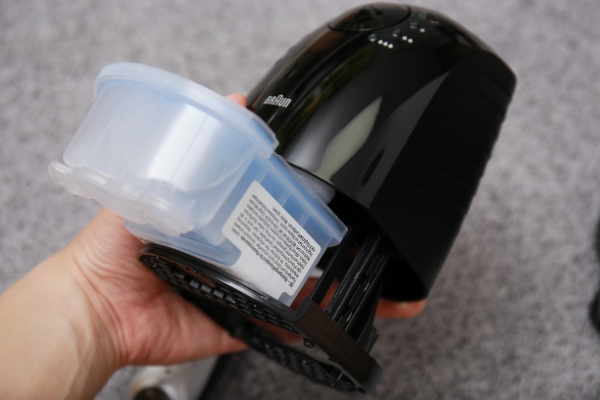 브라운면도기-7855s-세척카트리지