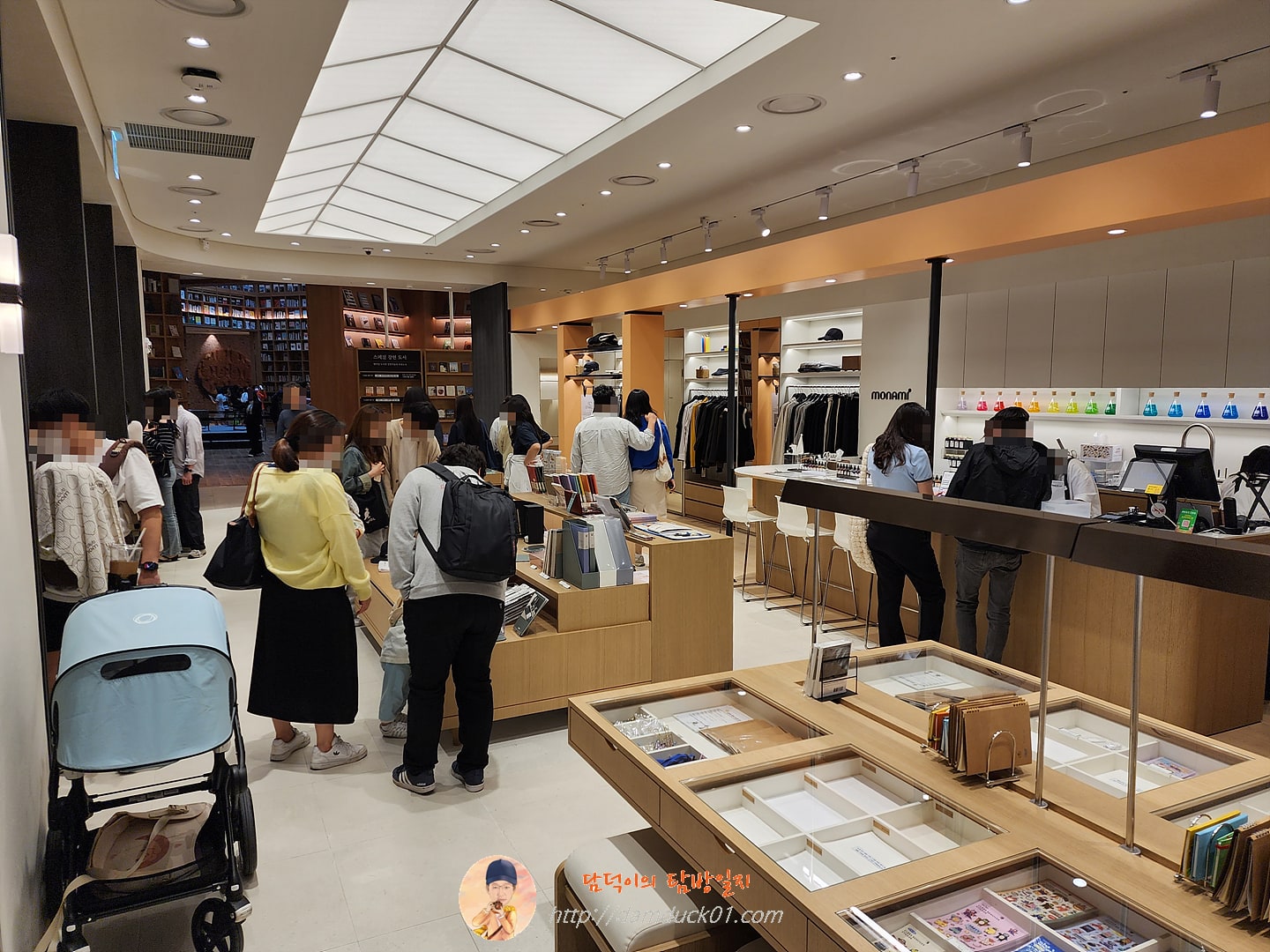 모나미 컨셉스토어 스타필드 수원점