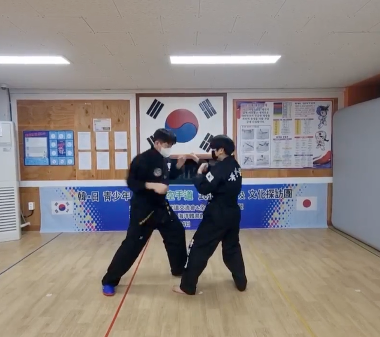 특전무술
