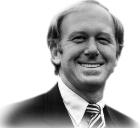 테일러메이드 설립자.
게리아담스