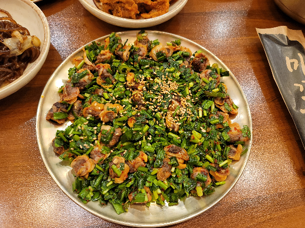 미꼬담 현대가산점 꼬막비빔밥